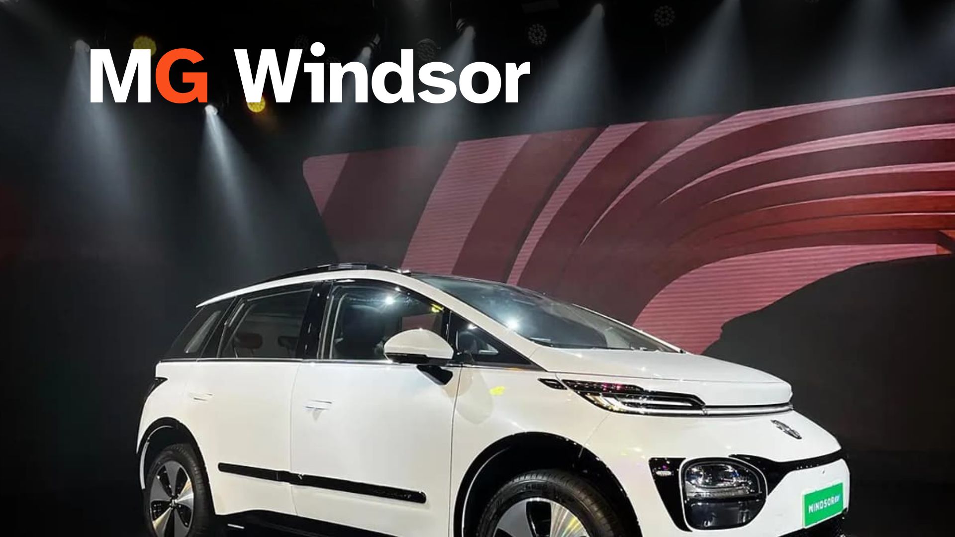 MG Windsor continues its dominance in India’s EV market, becoming the best-selling electric car for 10 consecutive months. With over 36,000 units sold, innovative BaaS pricing, and a 449 km range, the Windsor remains the top choice for EV buyers.