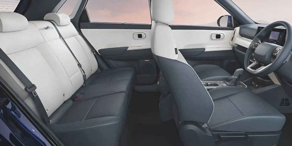 Hyundai Venue 2025 Full Features List Revealed: Design, Tech, Performance & Value